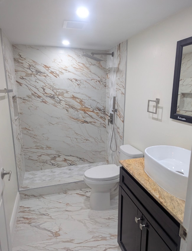Photo - 10413 N Kendall Dr Unit B106