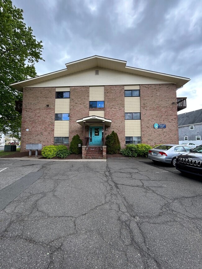 Photo - 159 Kings Hwy Unit 17