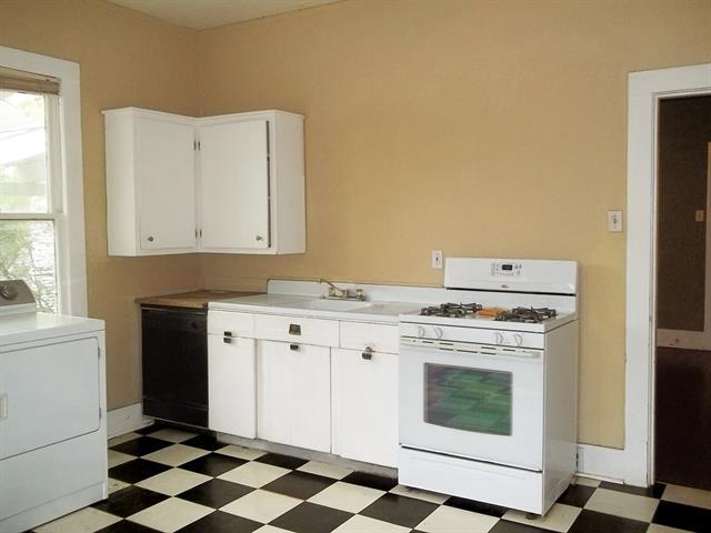 Photo - 218 N Windomere Ave