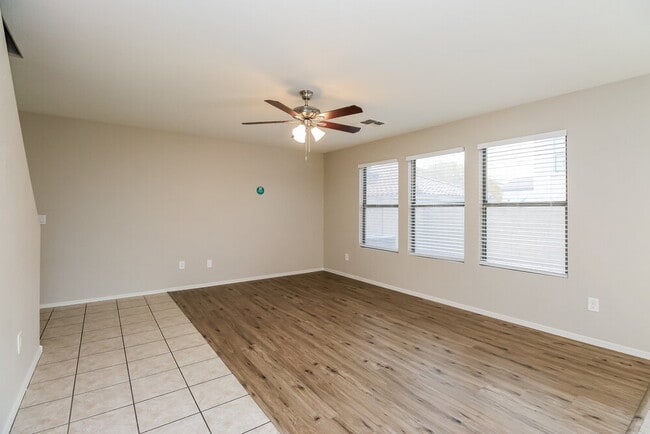 Photo - 2349 E 35th Ave