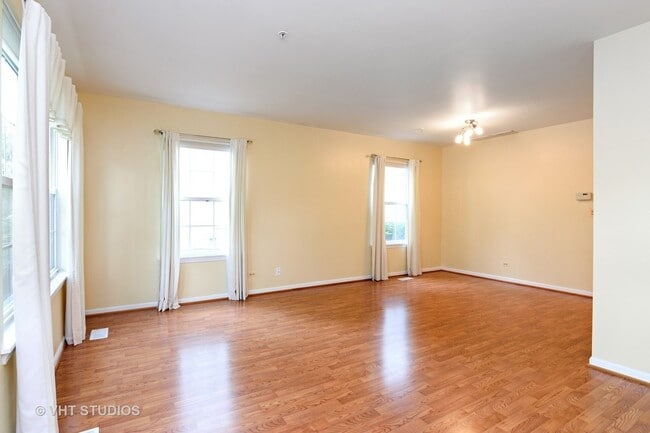 Photo - 1221 Orleans Dr