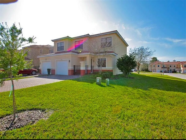 Photo - 1343 Clove Dr Townhome
