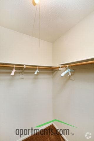 Armario - Peppermill Farms