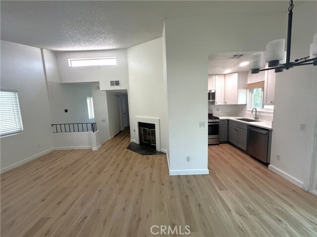 8325 Spring Desert Pl