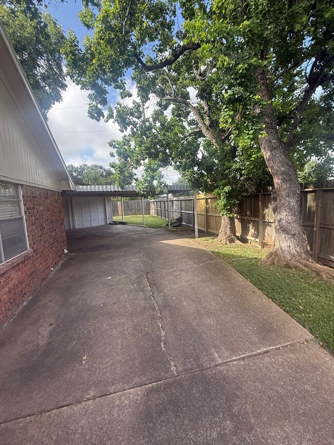 Photo - Big Ranch, LLC (Bluebonnet)