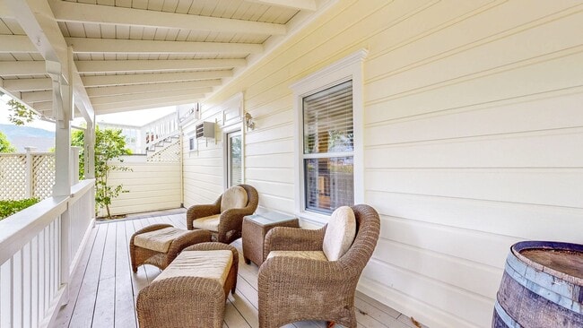 Photo - 1133 Edwards St Unit B