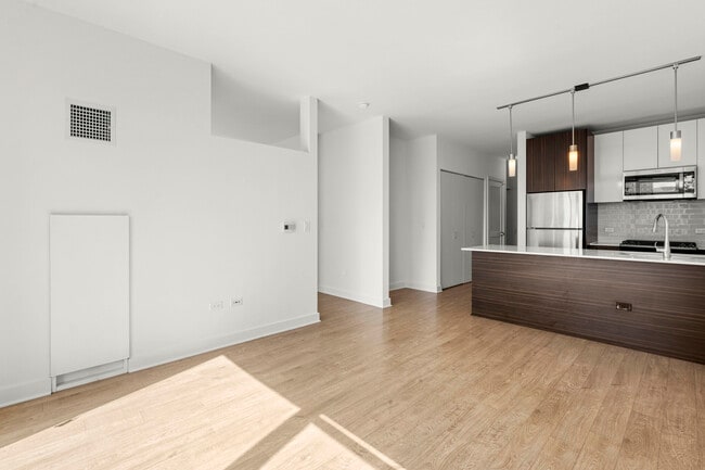 Building Photo - 203 N Garland Ct