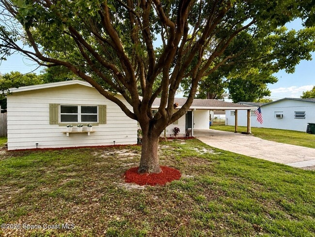 Building Photo - 987 Kings Post Rd
