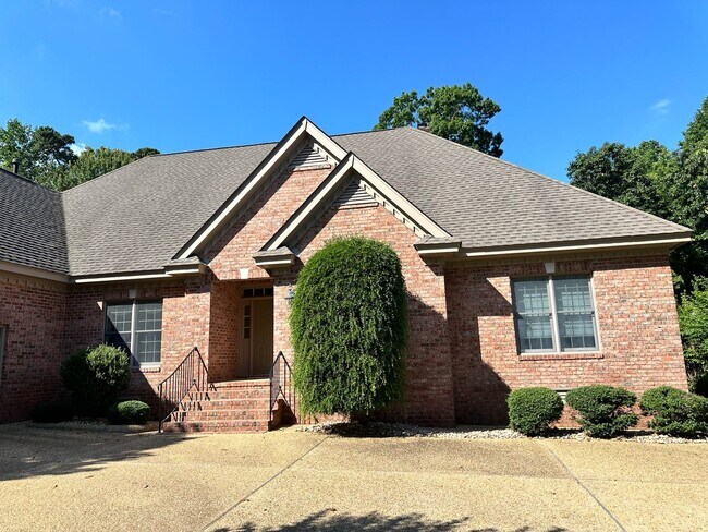 Photo - Beautiful home for rent in Fords Colony! A...