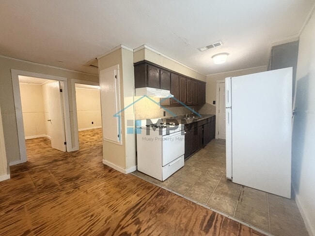 Photo - 105 Prune St