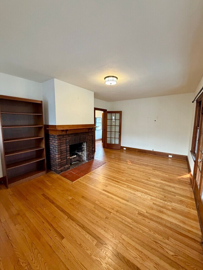 Photo - 554-556 Whittier Ave Unit Floor 2
