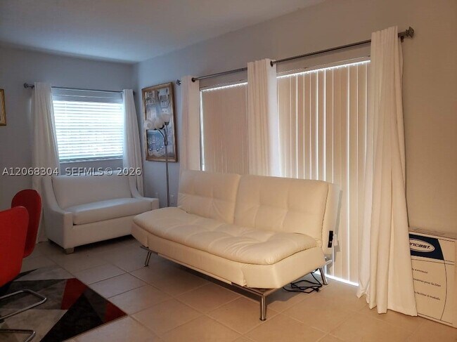 Photo - 2539 S Bayshore Dr Unit 229CR