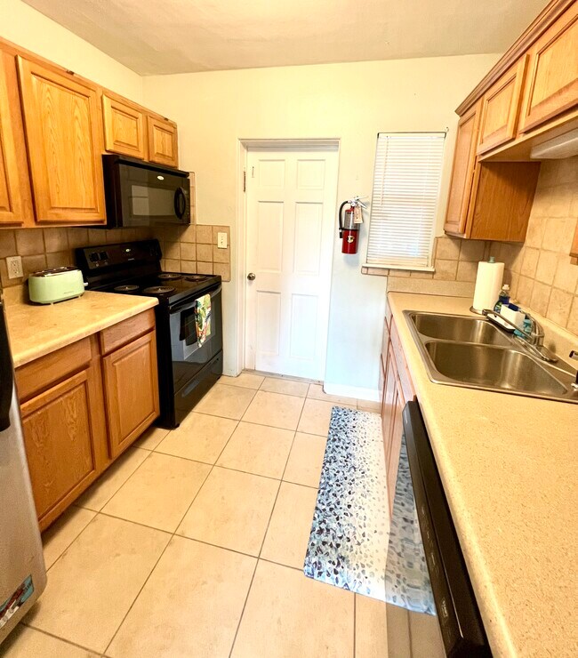 Photo - 218 N Brevard Ave