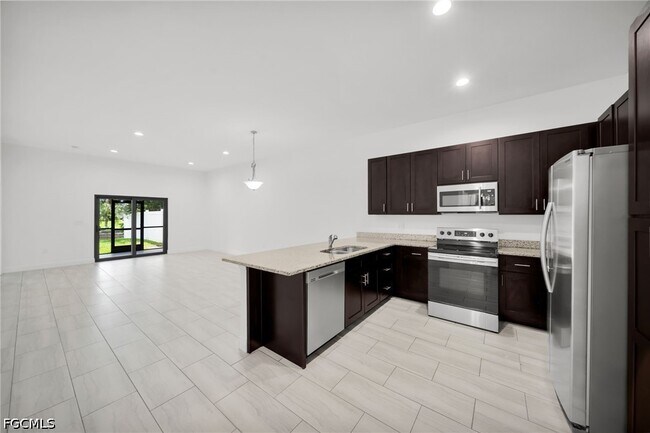Photo - 318 SW 7th Terrace