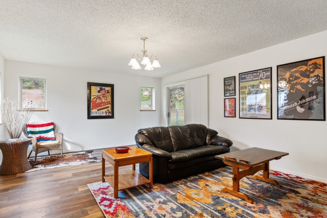 Photo - 33146 Orchard Dr