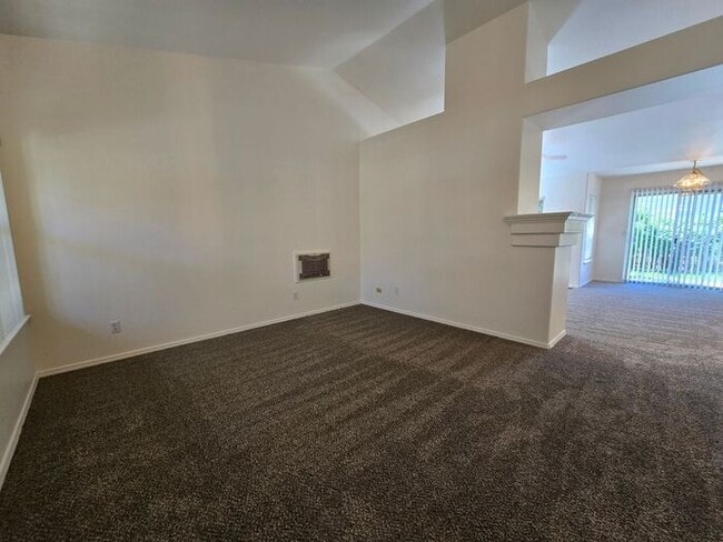 Photo - Beautiful Single Story Home in Double Diamond