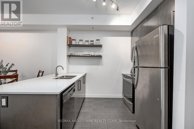 Photo - 5010 Corporate Dr Unit 116