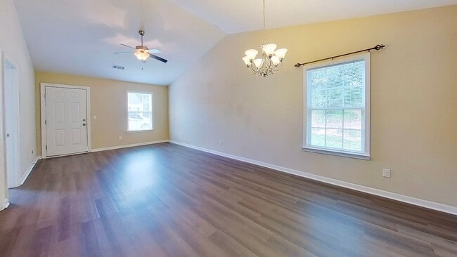 Photo - 2 Bed/ 2 Bath Townhouse