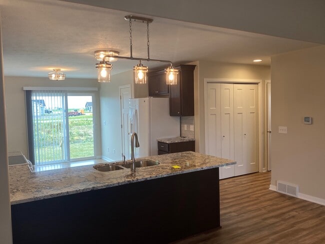 Photo - 978 Kate Ave Townhome