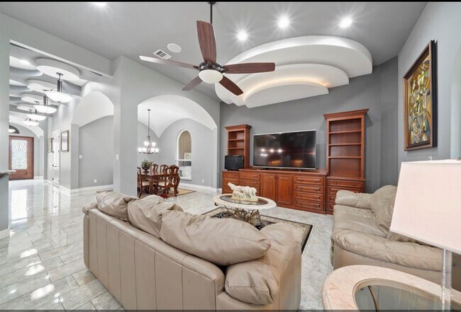 Photo - 19603 Fairway Island Drive