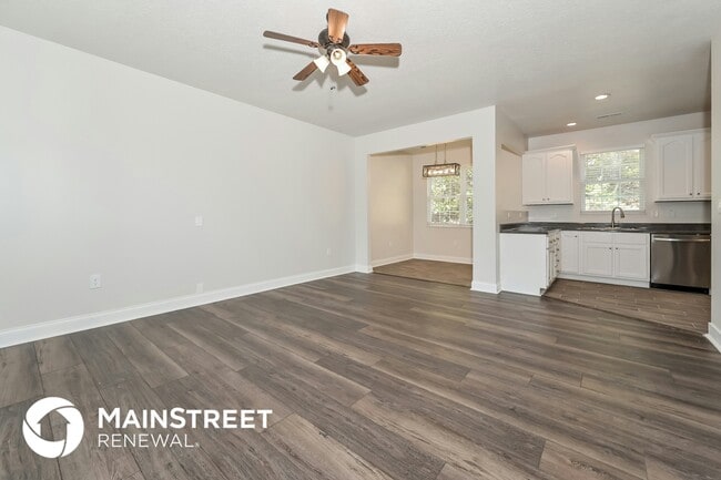 Photo - 7207 Remagen Ln