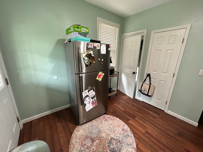 Photo - 2939 Minot Ave