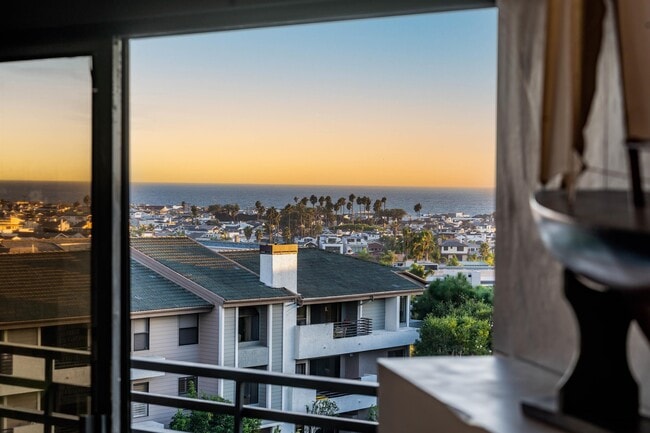 Photo - 260 Cagney Ln