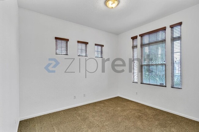 Photo - 3906 Glacier Ct