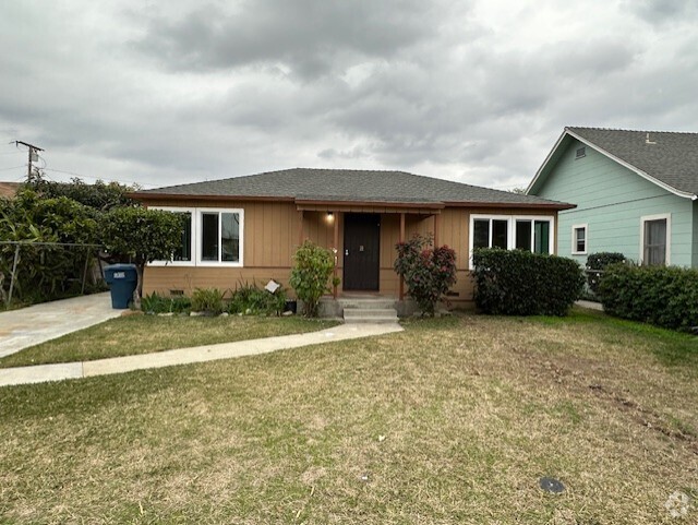 Building Photo - 3710 Arden Dr Rental