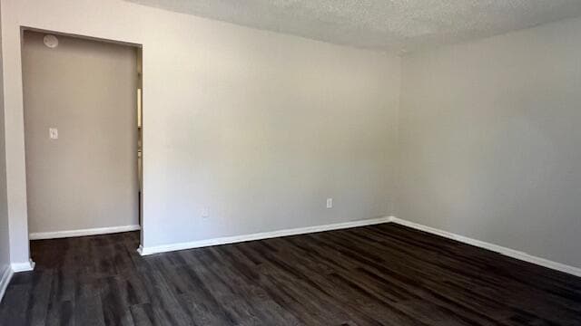 Photo - 210 Hendricks Blvd