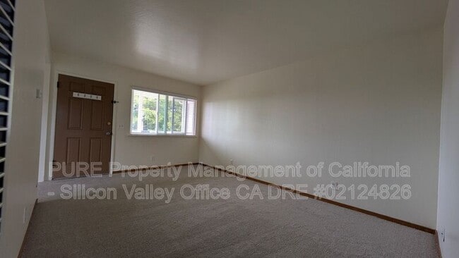 Photo - 508 Caledonia St Unit 4