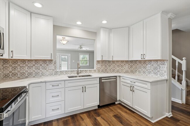 Photo - 214 Troon Ct