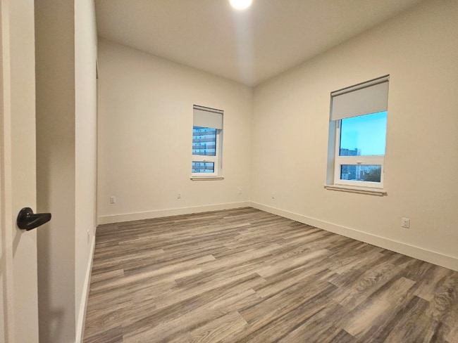 Photo - 55 Washington St Unit 4F