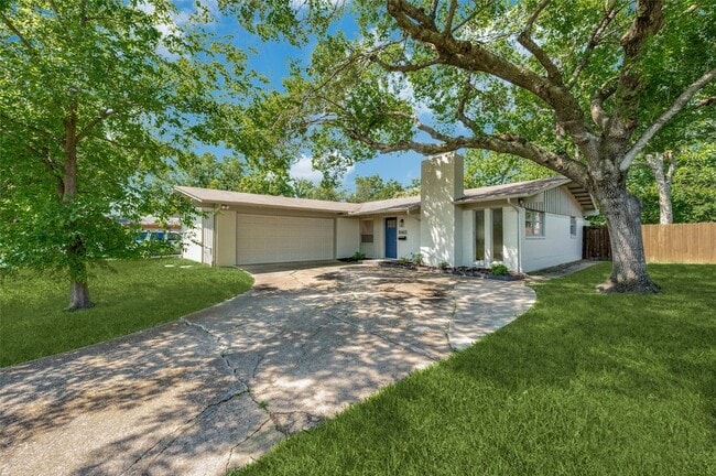 Building Photo - 11483 Coral Hills Dr Rental