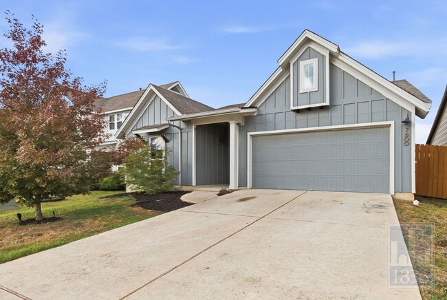 Building Photo - 7800 Vista Mejor Dr