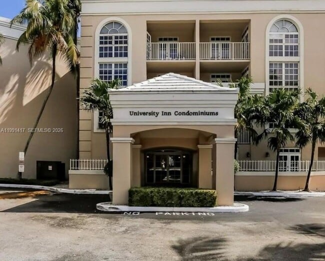 Building Photo - 1280 S Alhambra Cir Unit 2210