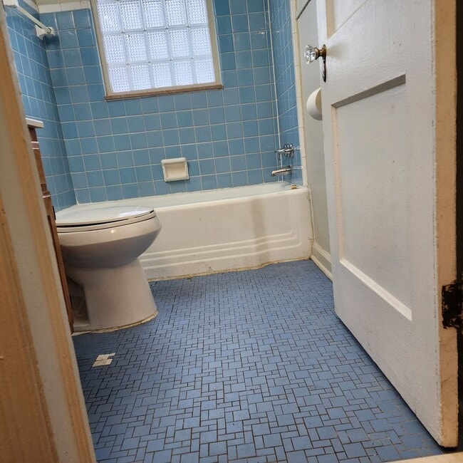 Photo - Detroit bungalow, available immediately