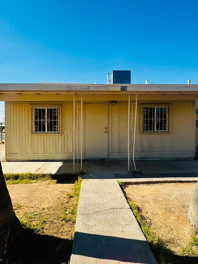 FOR RENT