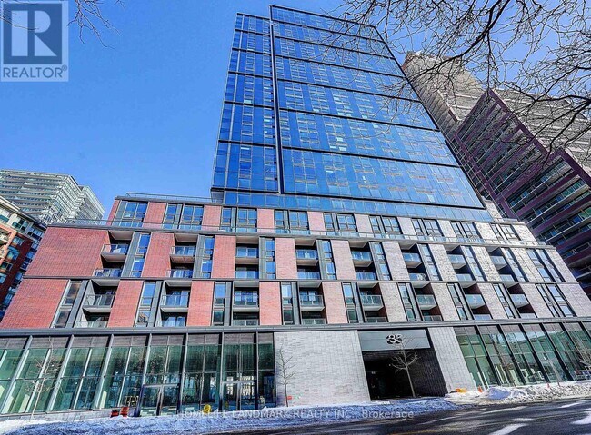 Photo - 35 Parliament St Unité 712