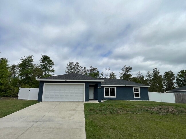 Photo - **Beautiful 3 Bd 2 Bath!! AVAILABLE AFTER JUNE 15TH**