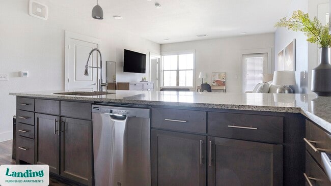 Photo - 20915 Wilderness Oak Unidad 2404