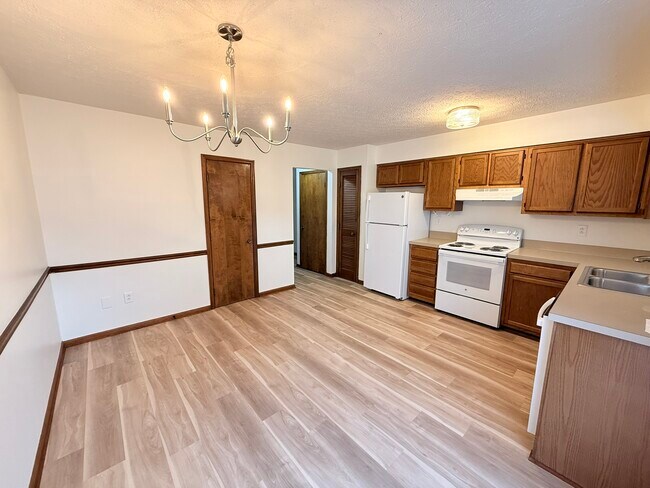 Photo - 45 N Otterbein Ave