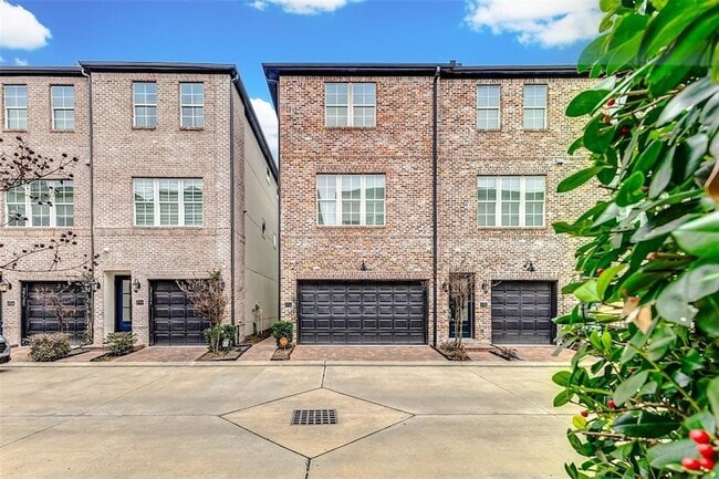 2722 Dolce Oaks Dr
