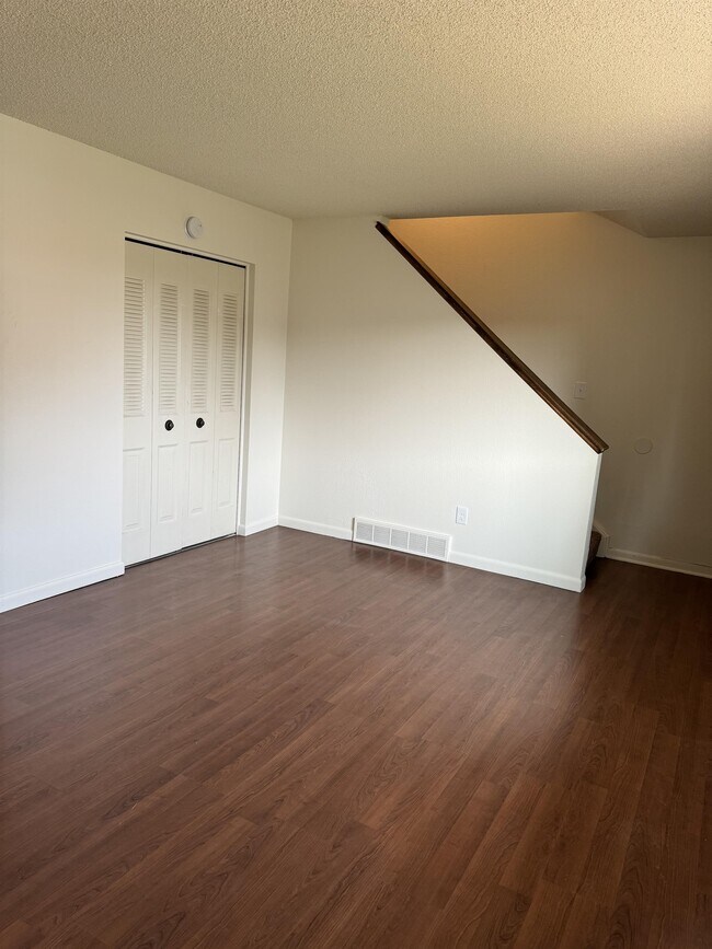 Photo - 2423 W 27th St Unit C