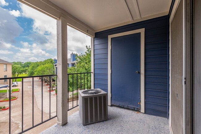 Photo - 18519 Egret Bay Blvd Unit 1704