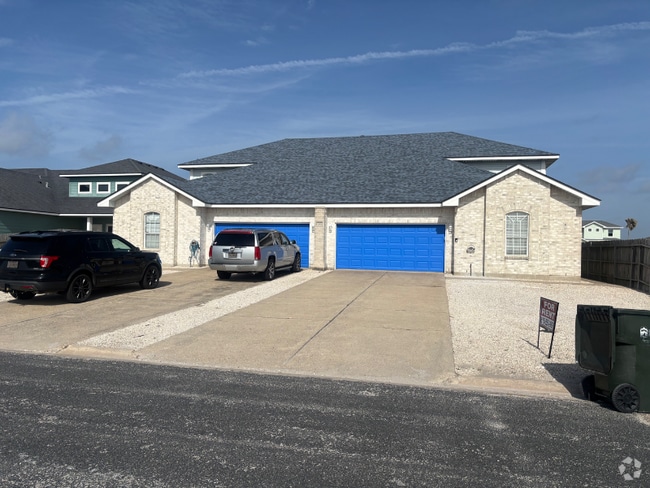 Building Photo - 15505 Palmira Ave Rental