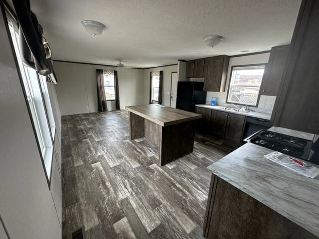 Photo - 93 Nettie Ave