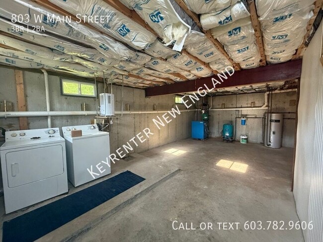 Photo - 803 W Main St