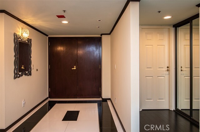 Photo - 343 Pioneer Dr Unit 602