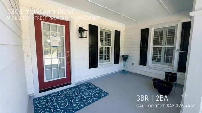 Photo - 1305 Rowland Dr